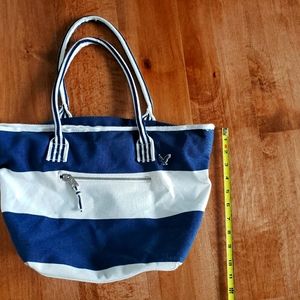 Small tote